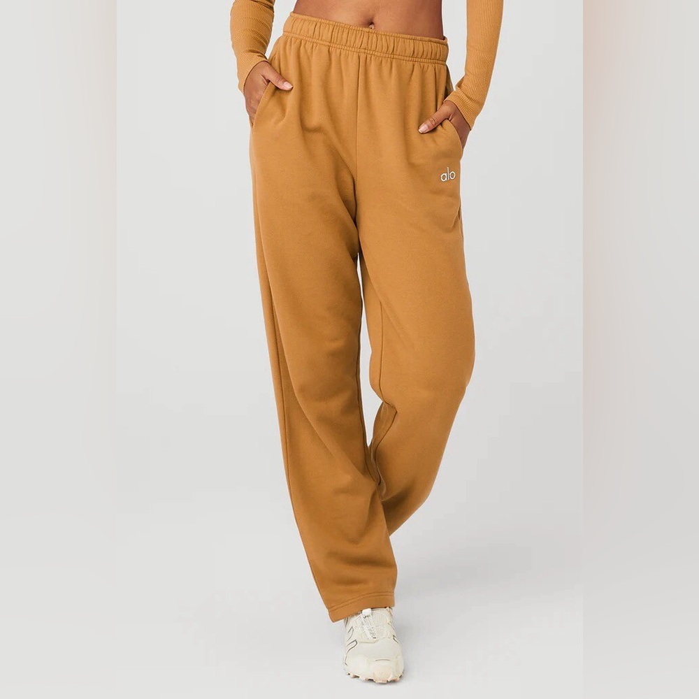 ALO Yoga Women's Caramel Rust Sweatpant Joggers